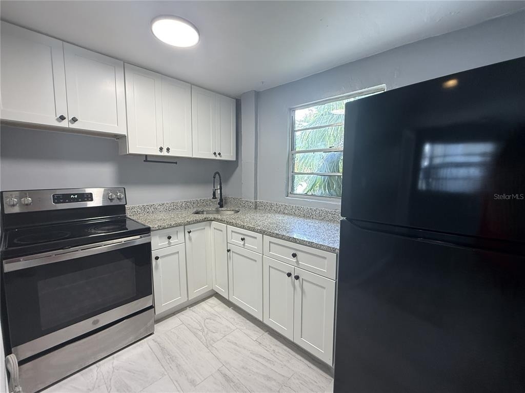 669 Avenue B Nw - Photo 4