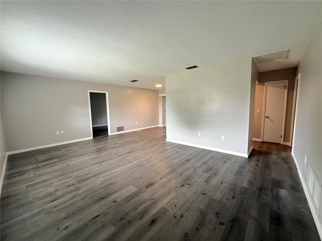 362 Briarwood Road - Photo 1