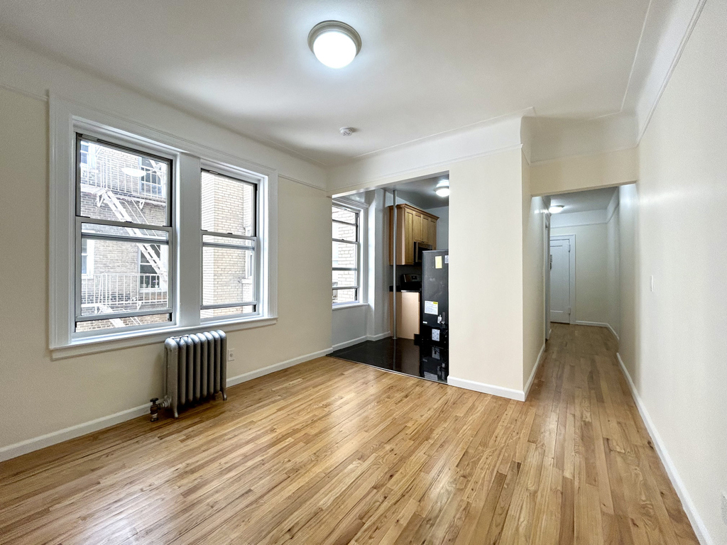 West 13th Street - Photo 0