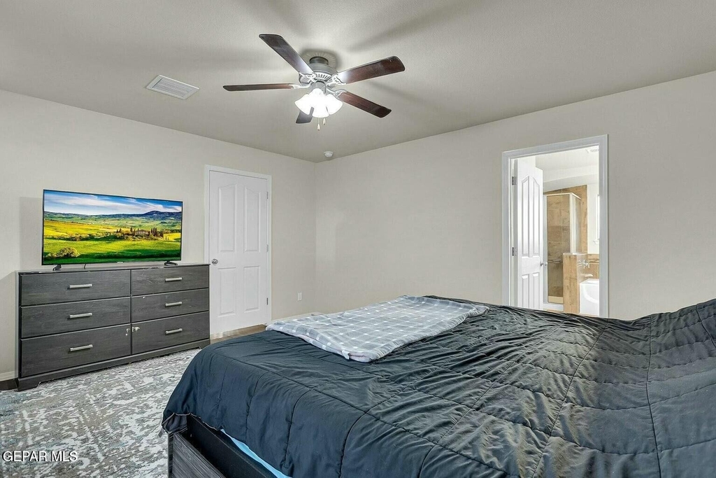 7657 Mundy Creek Drive - Photo 26
