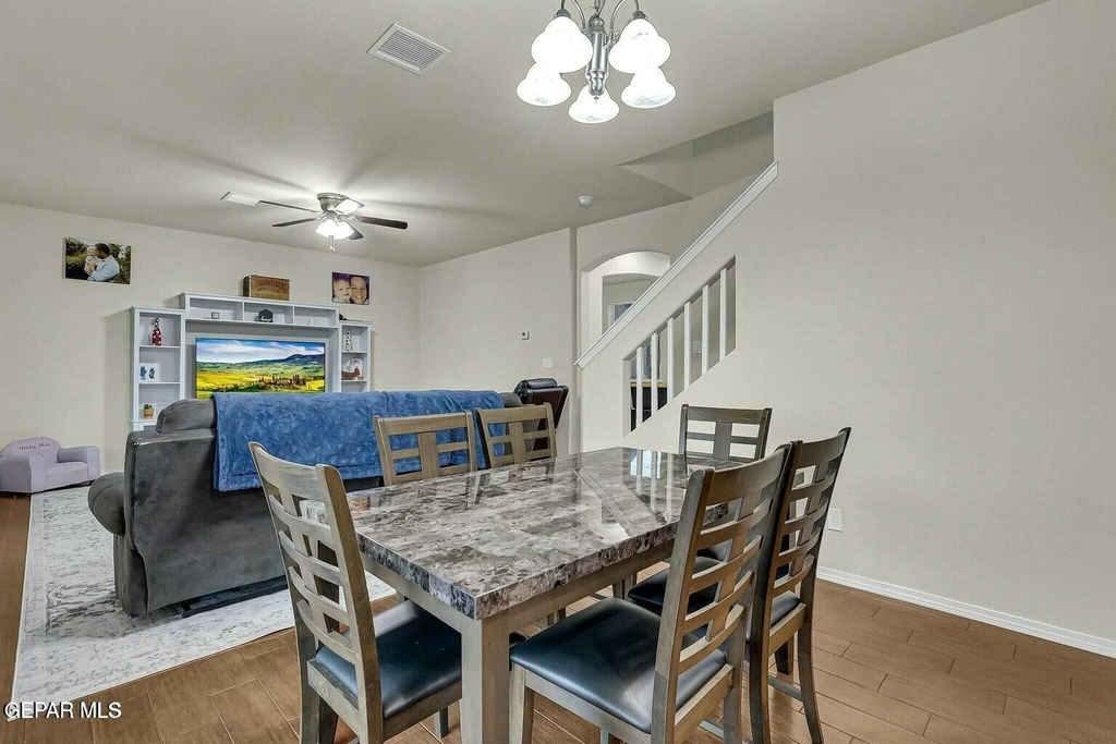 7657 Mundy Creek Drive - Photo 9