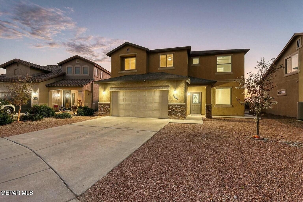 7657 Mundy Creek Drive - Photo 1