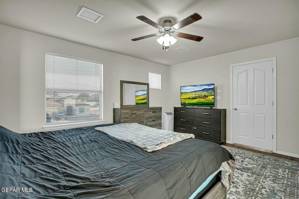 7657 Mundy Creek Drive - Photo 27