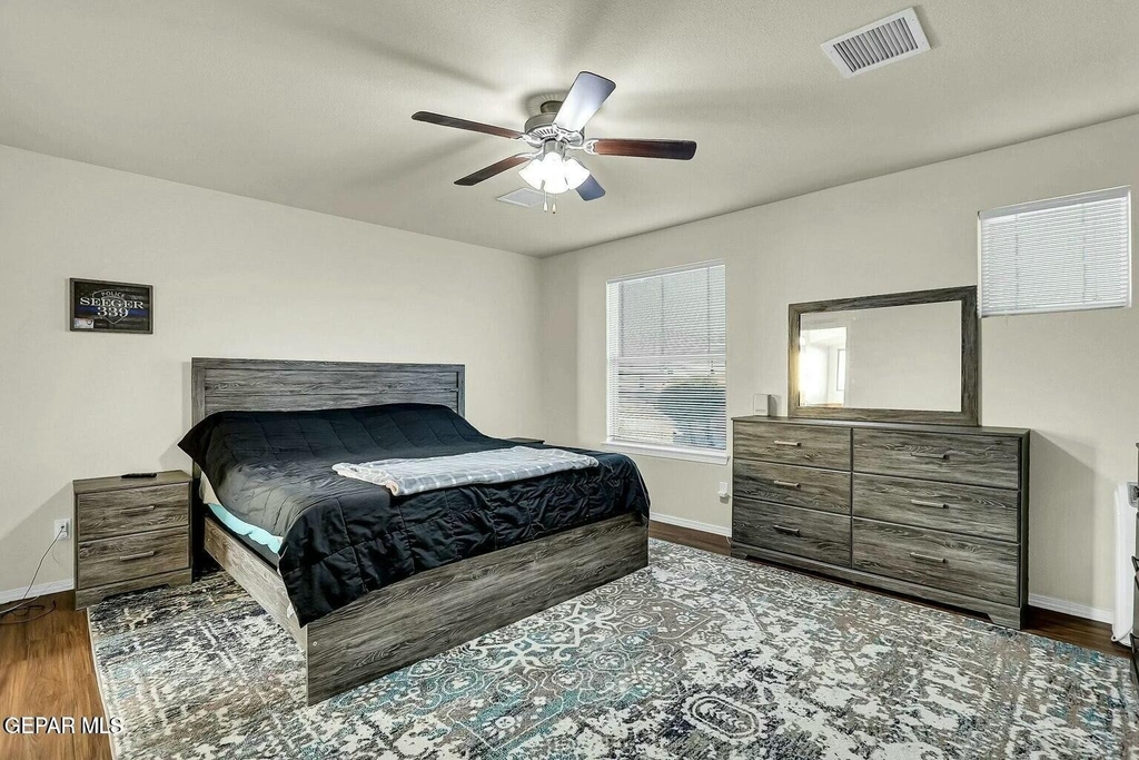 7657 Mundy Creek Drive - Photo 23