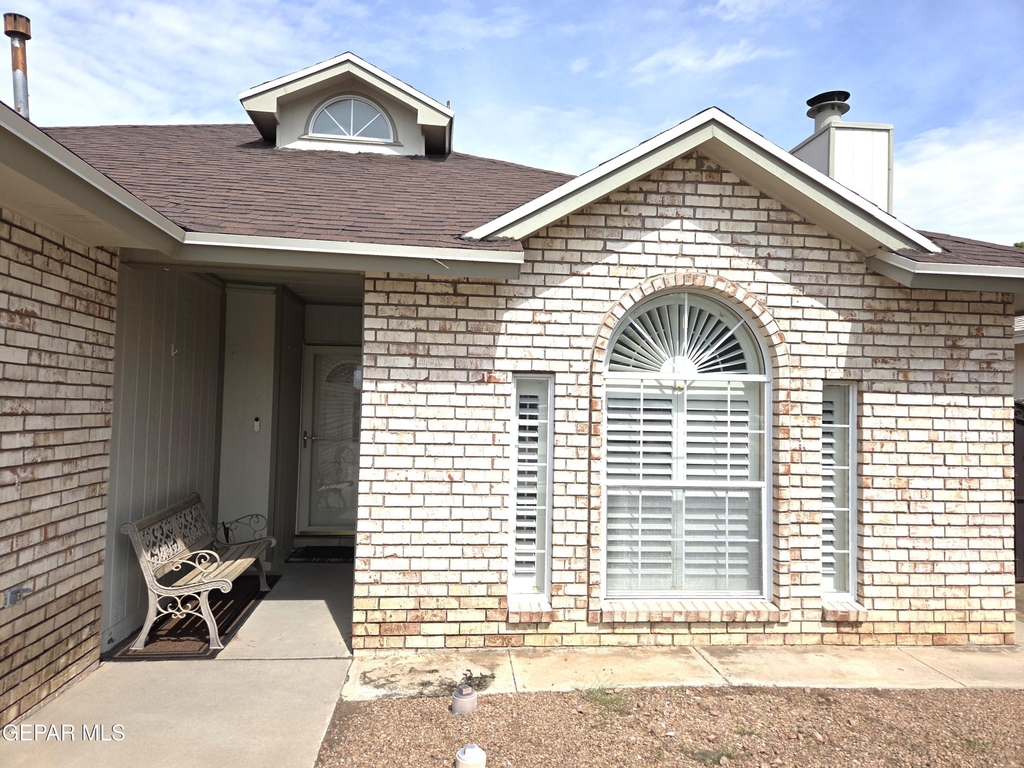 12345 Nancy Lee Avenue - Photo 3