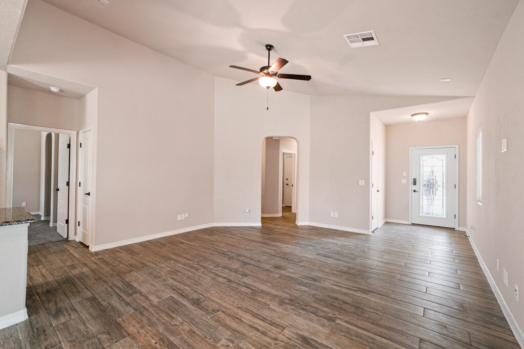 852 Lemington Street - Photo 4