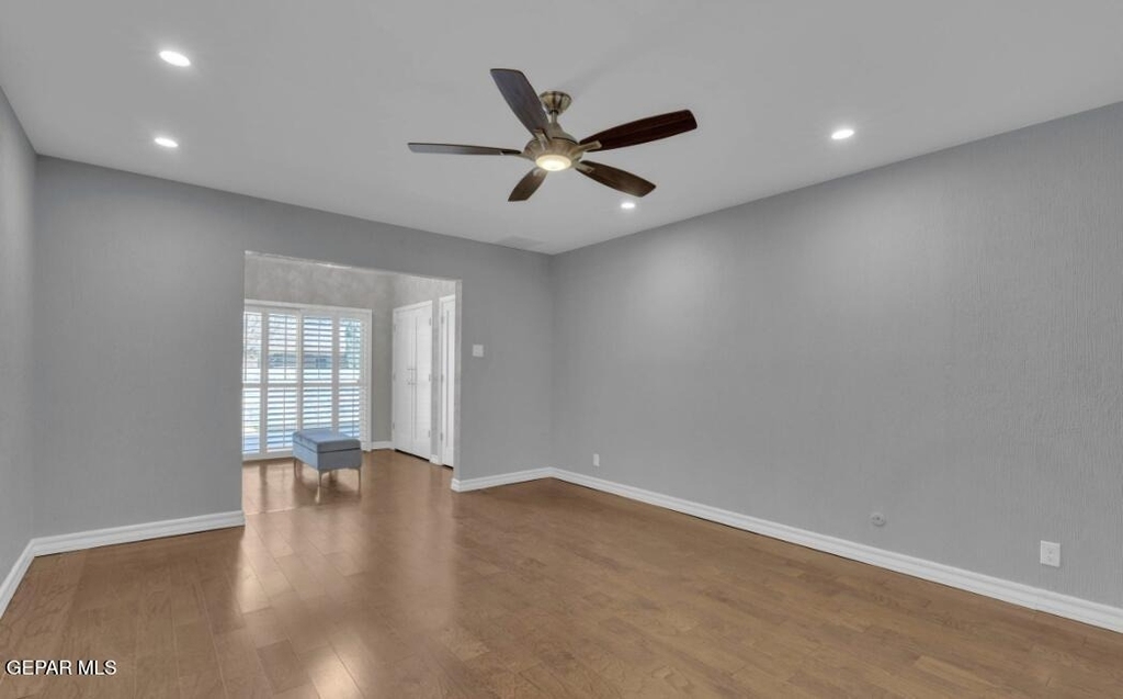 4945 Vista Grande Circle - Photo 46
