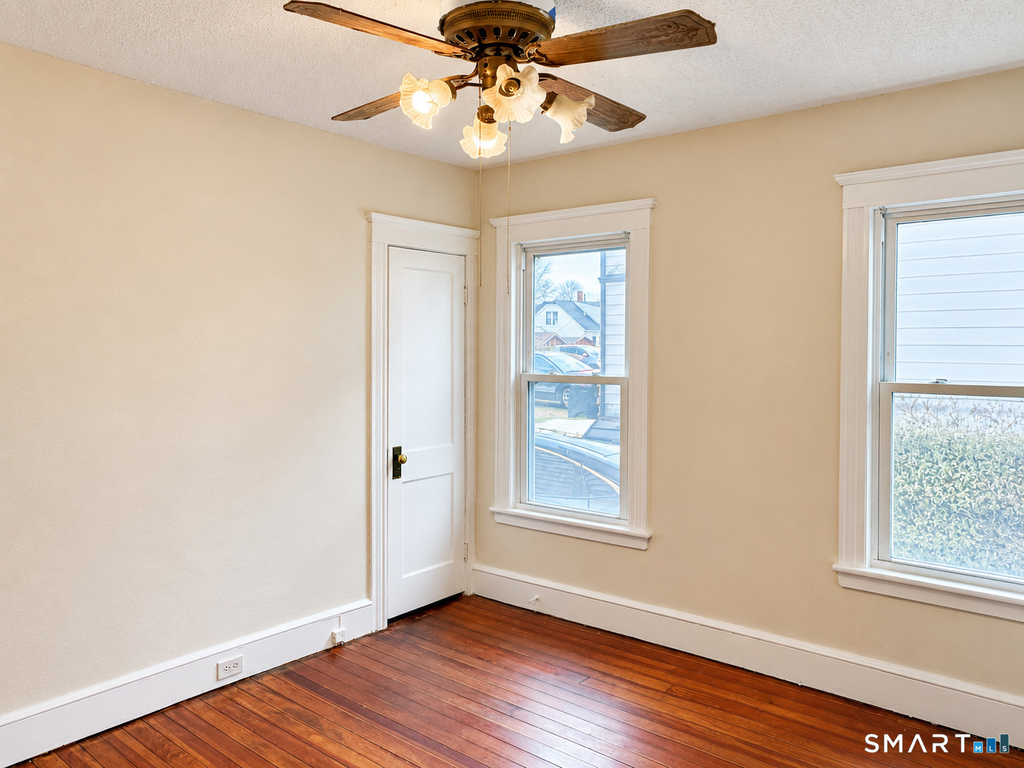 694 Main Street - Photo 11