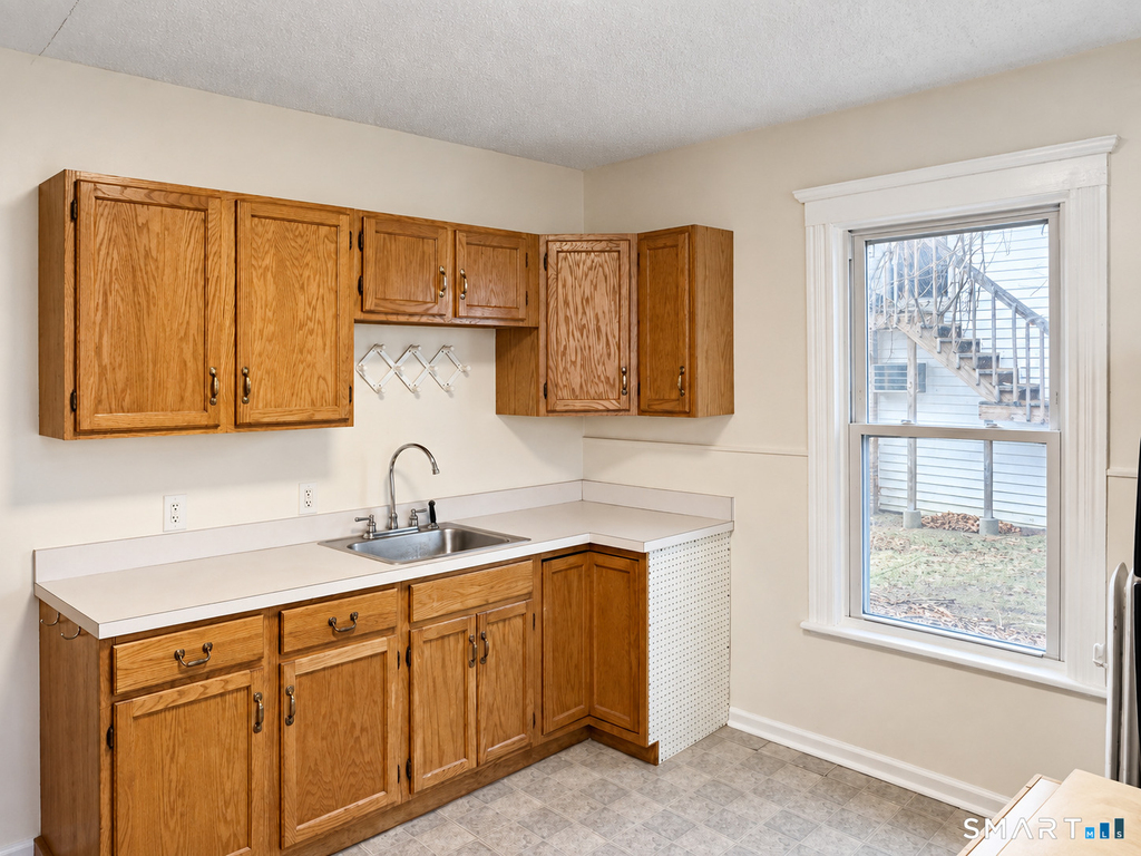 694 Main Street - Photo 1