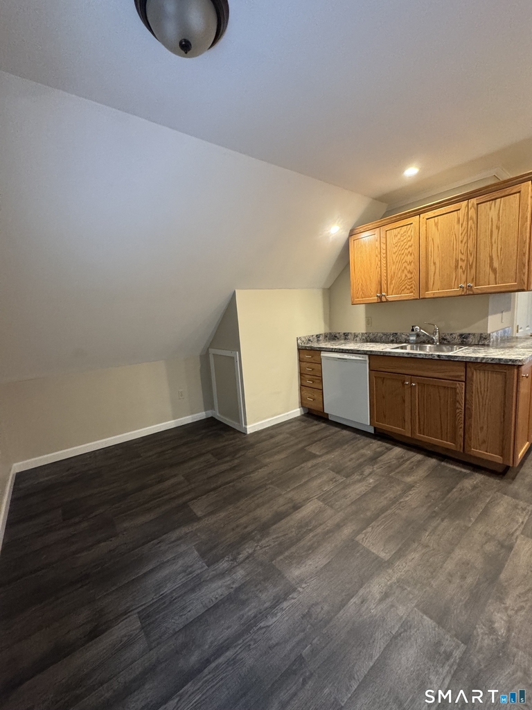 210 Prospect Avenue - Photo 9