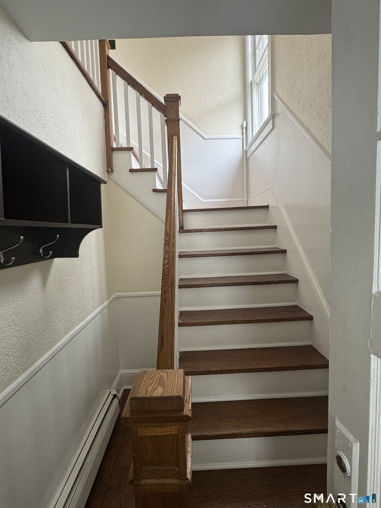 88 Gregory Boulevard - Photo 0