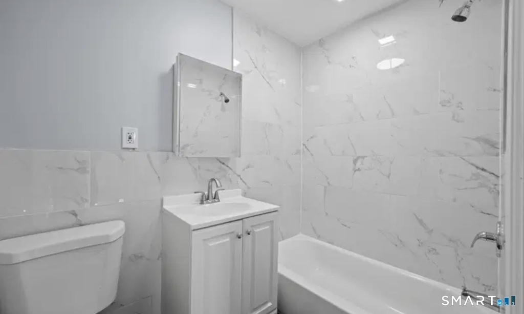 755 Ogden Street - Photo 3