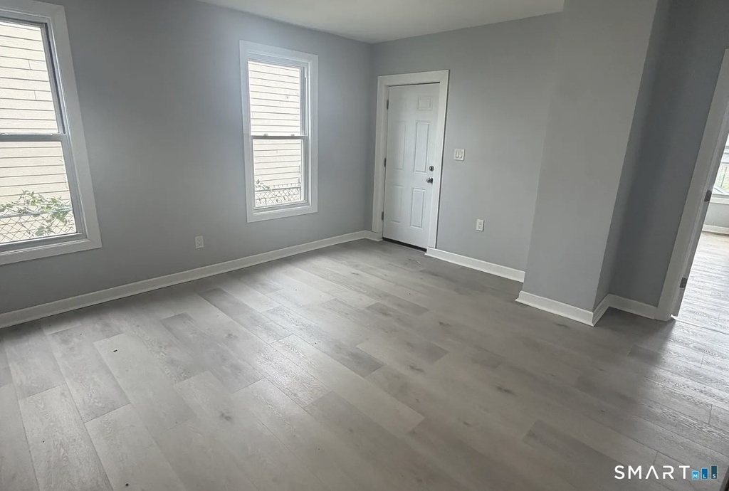 755 Ogden Street - Photo 4