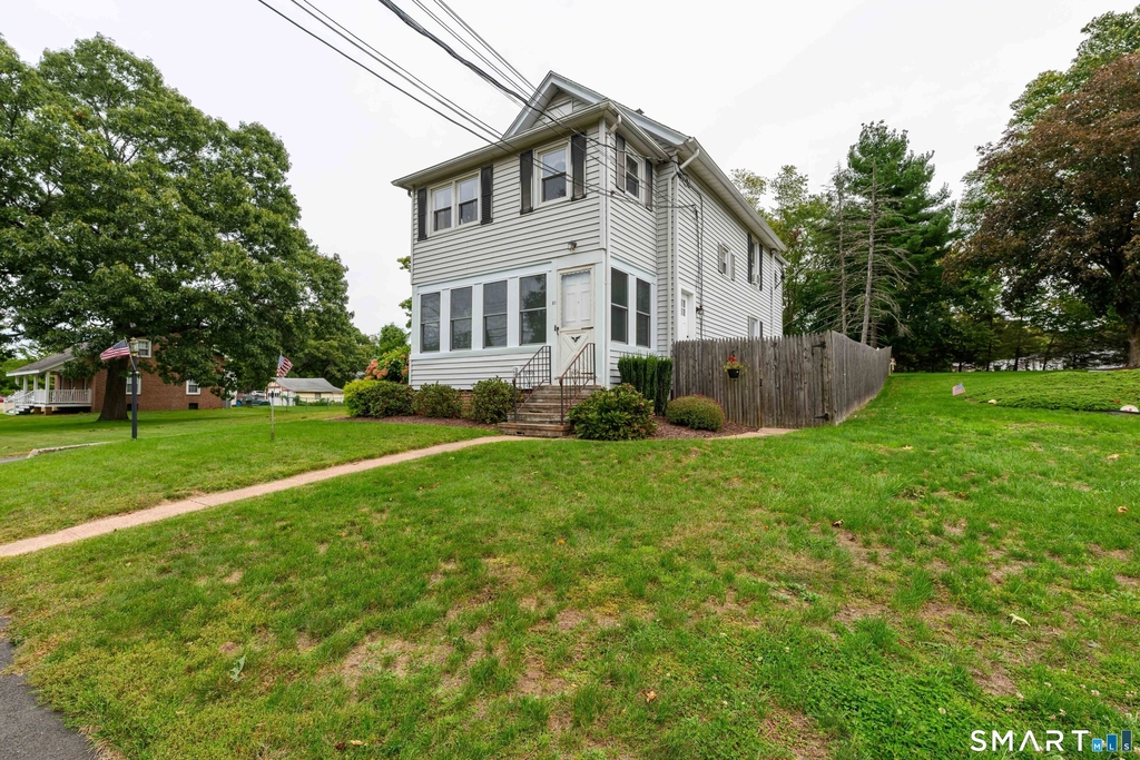 61 Elm Street - Photo 1