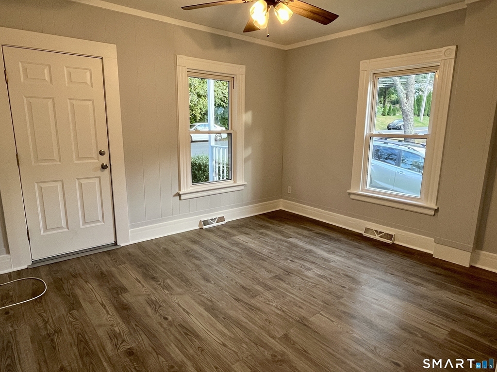 111b Kneen Street - Photo 3
