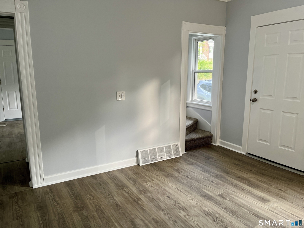 111b Kneen Street - Photo 6