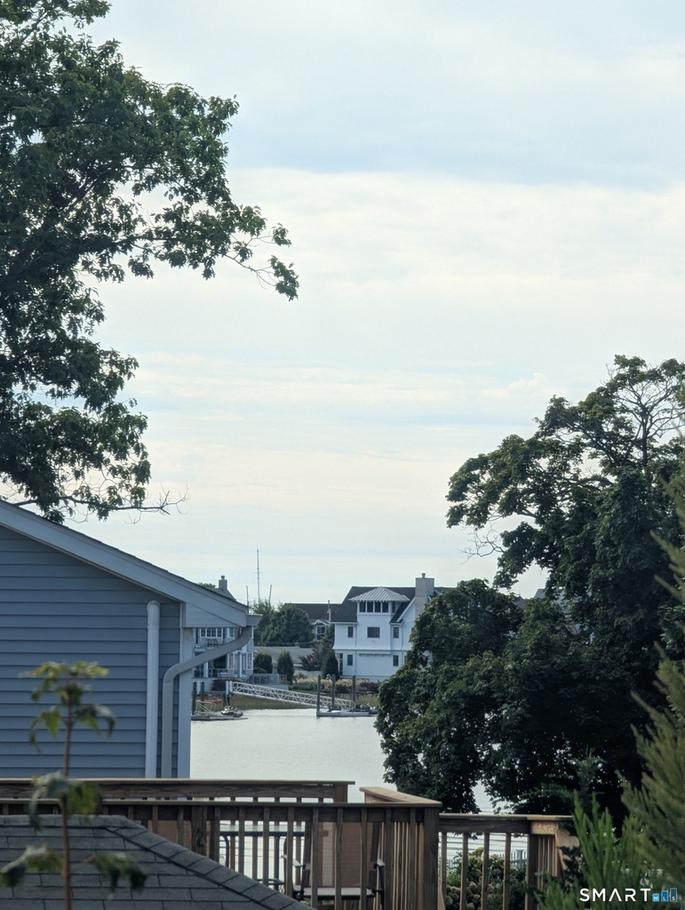 6 Hawkins Avenue - Photo 26