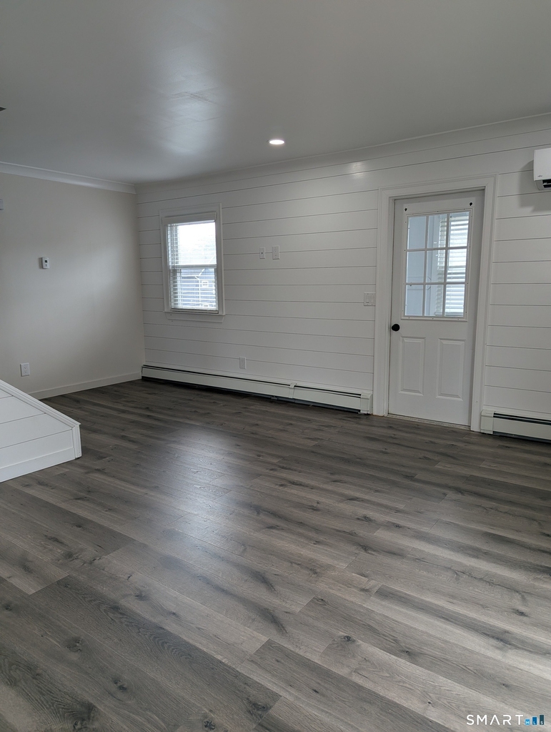6 Hawkins Avenue - Photo 10