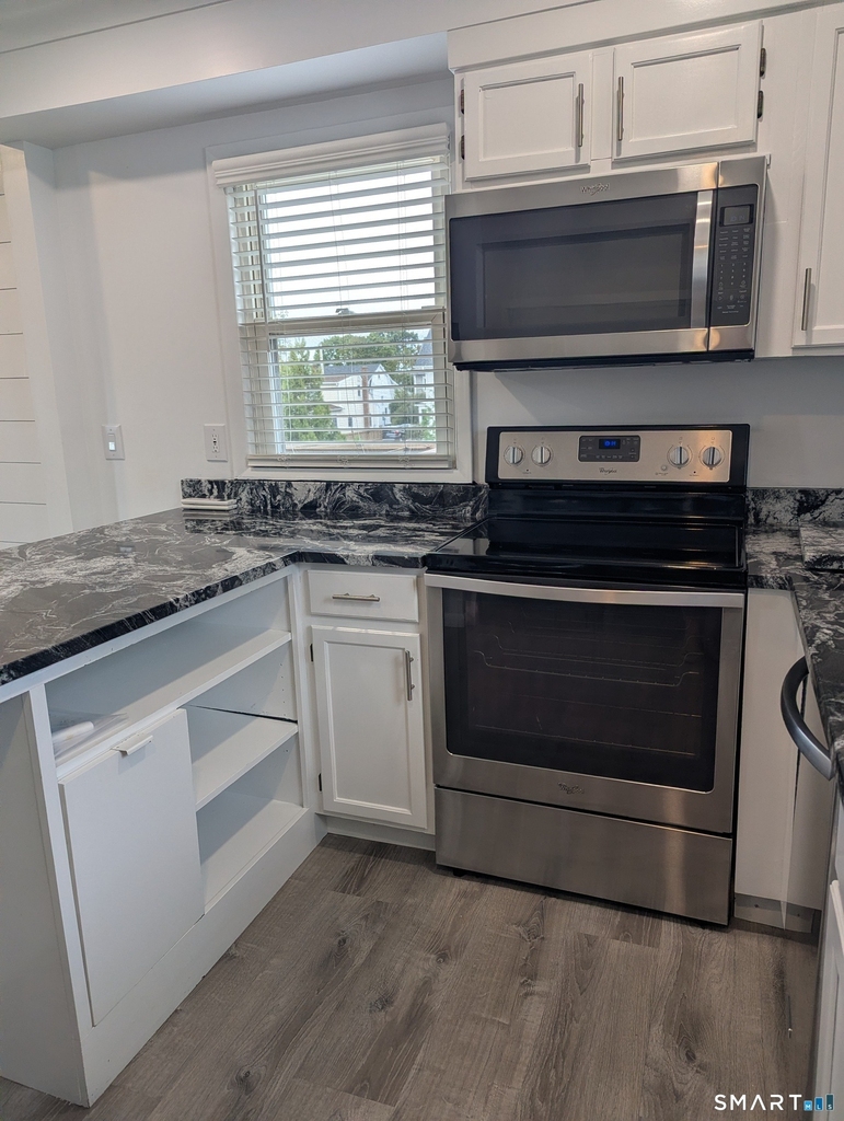 6 Hawkins Avenue - Photo 6