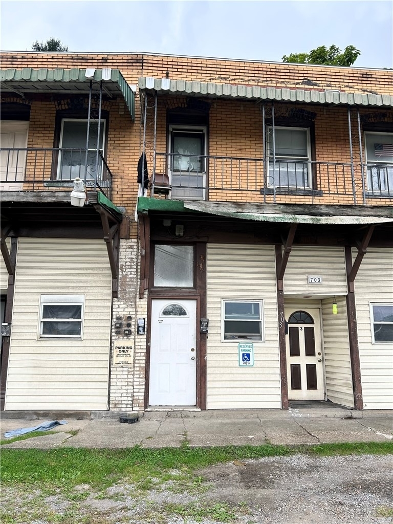 701 Freeport Road - Photo 0