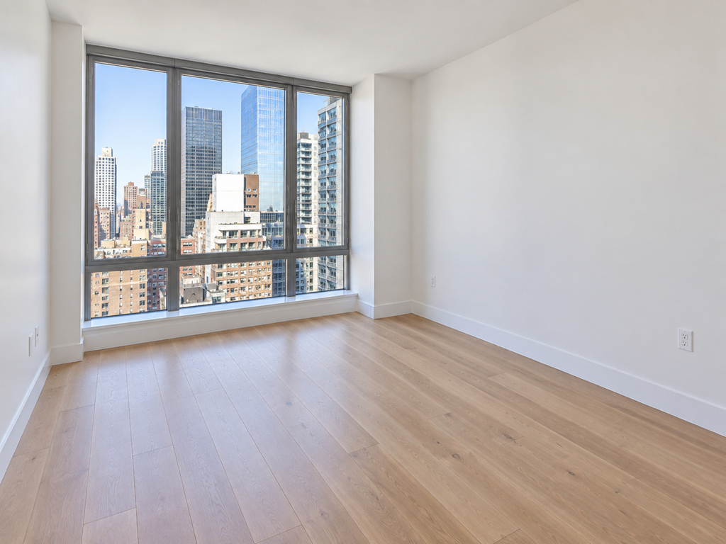 525 West 28th Street - Photo 1