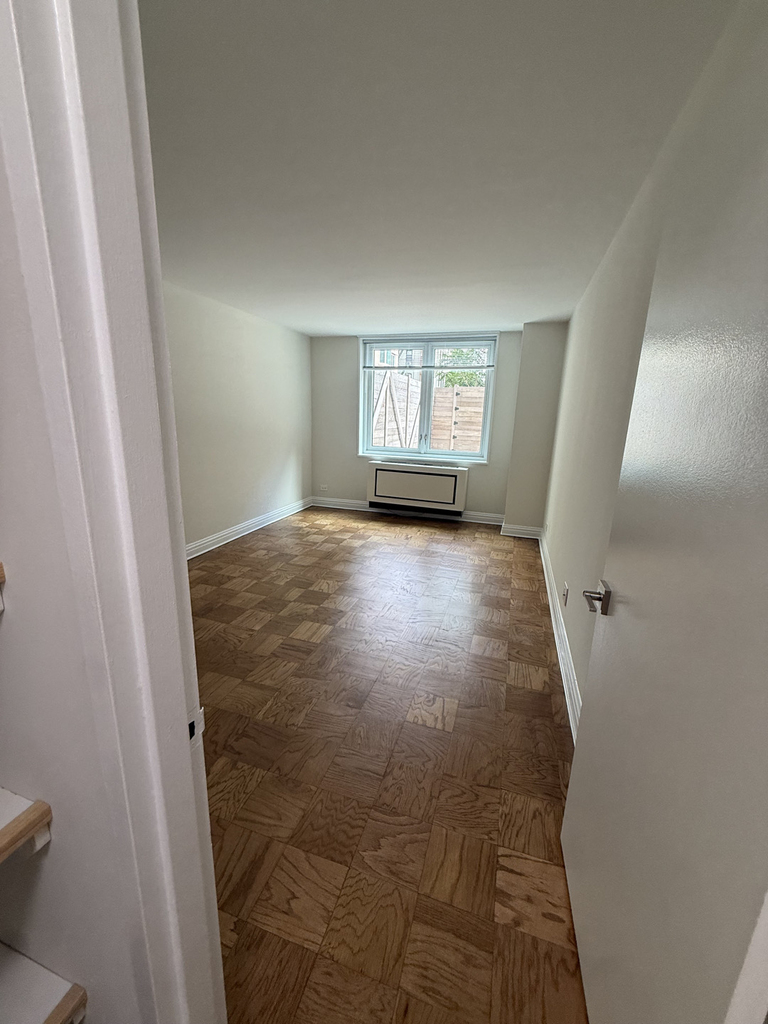 400 East 71st Street - Photo 1