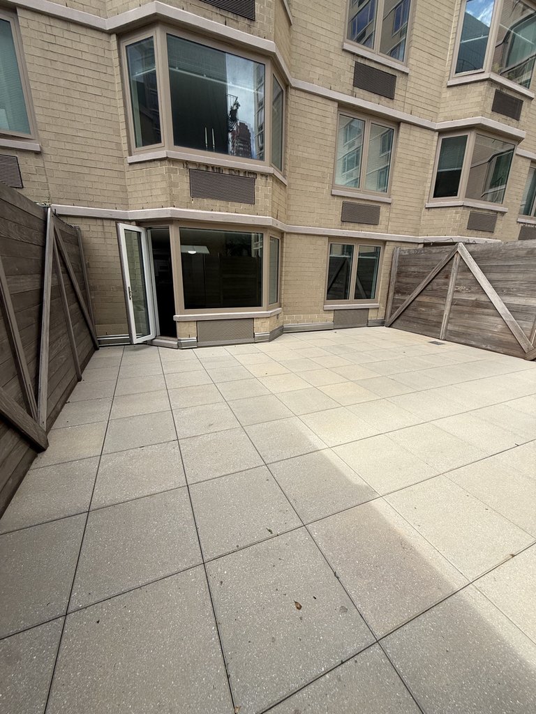 400 East 71st Street - Photo 7