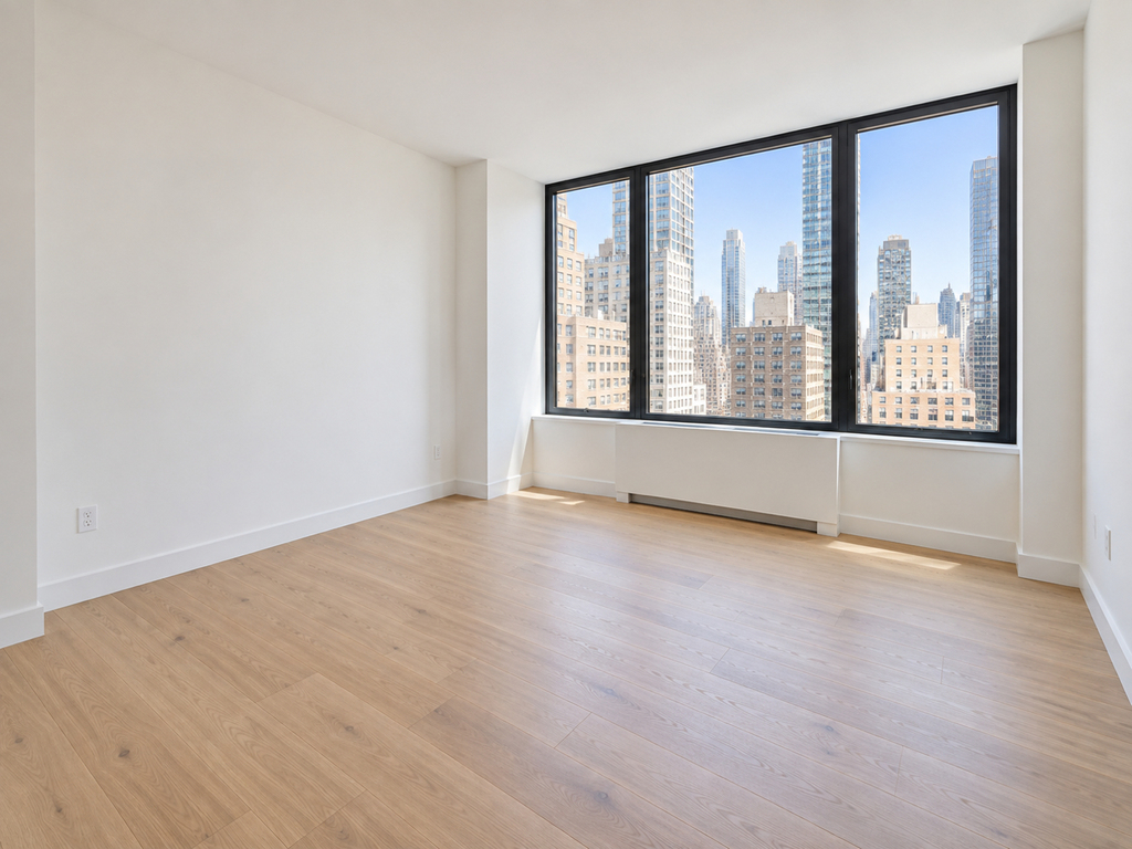 550 10th Avenue - Photo 1