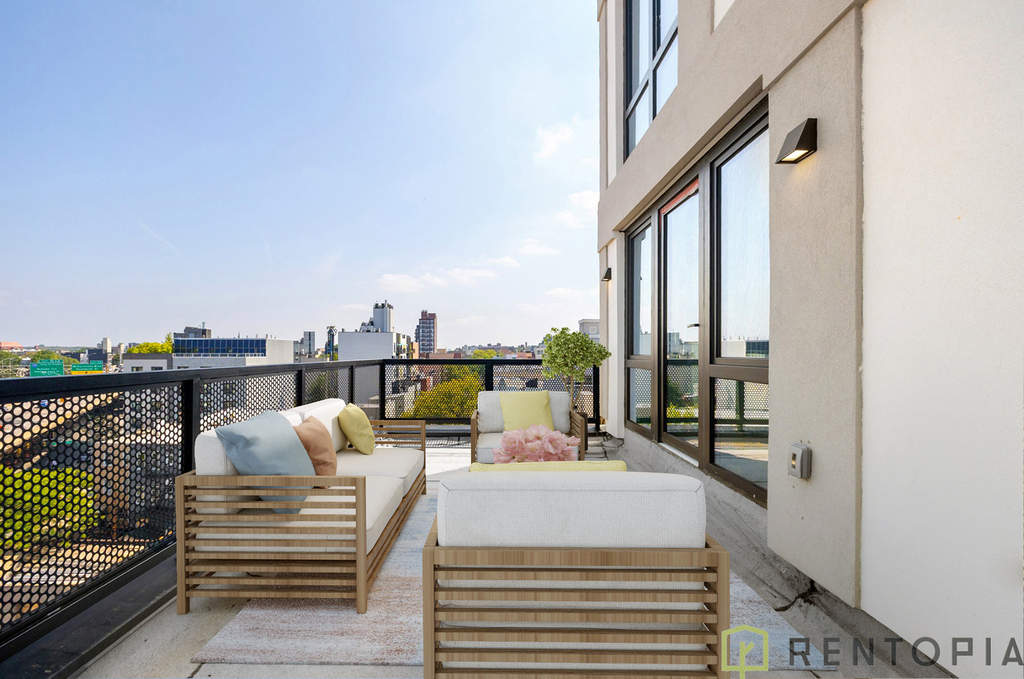 104 Frost Street #701 - Photo 3