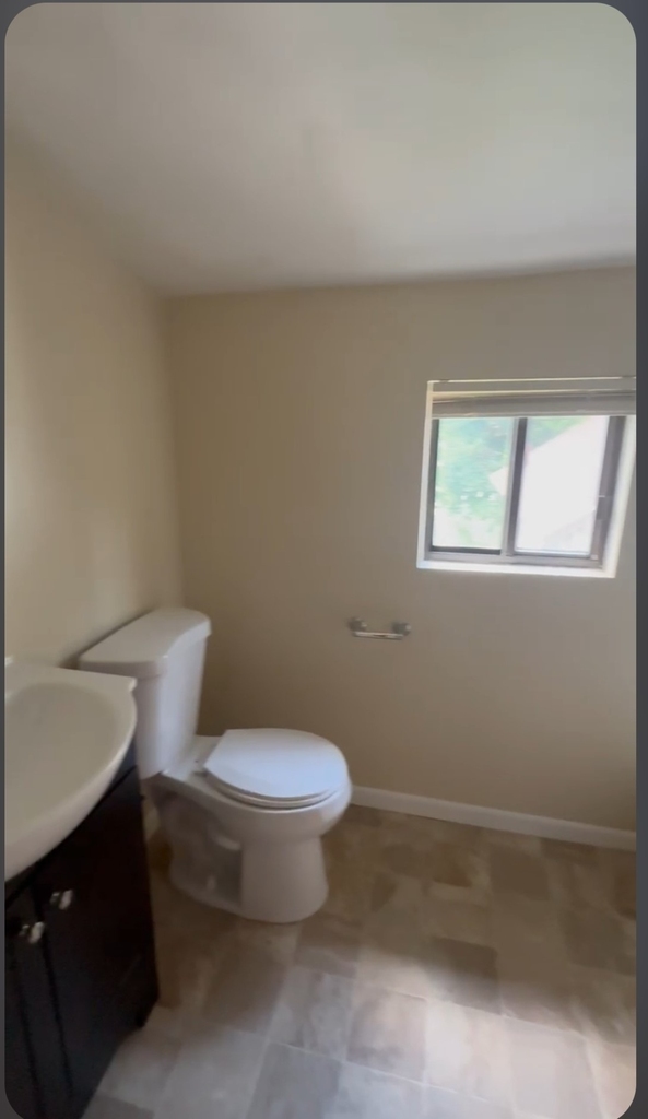 1805 Monroe Street - Photo 5