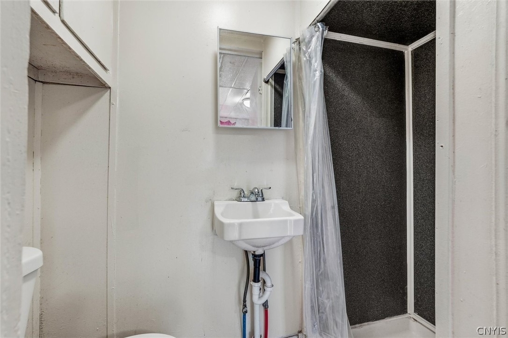 217 Grand Avenue - Photo 15