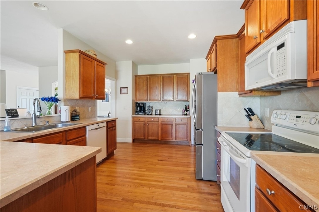 3705 Pegasus Circle - Photo 14