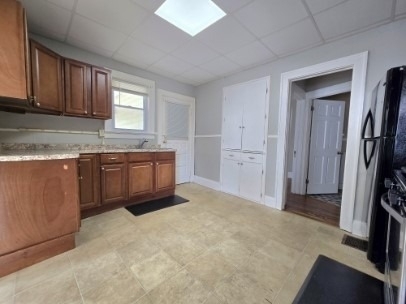 255 West North Street - Photo 6