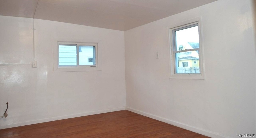 80 Vanderbilt Street - Photo 9