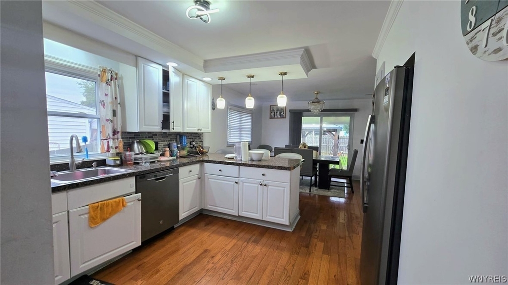 8218 Pershing Avenue - Photo 3