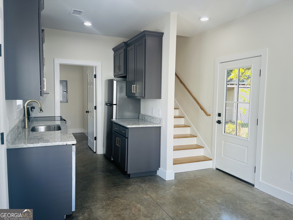 203c Cherry Street - Photo 3