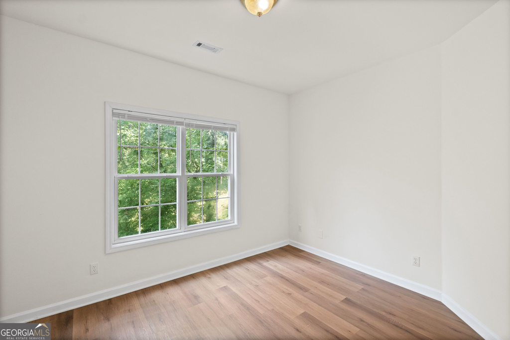 8849 Fairview Bluff Road - Photo 15