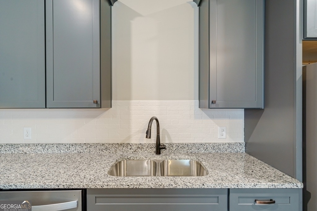 34 Depot Street - Photo 9