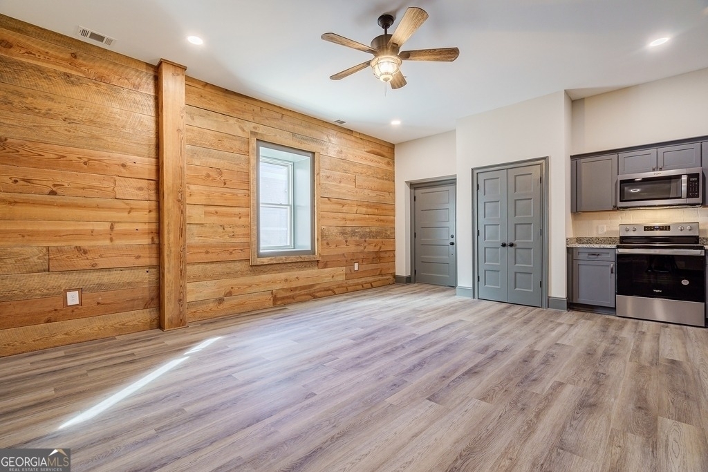 34 Depot Street - Photo 3