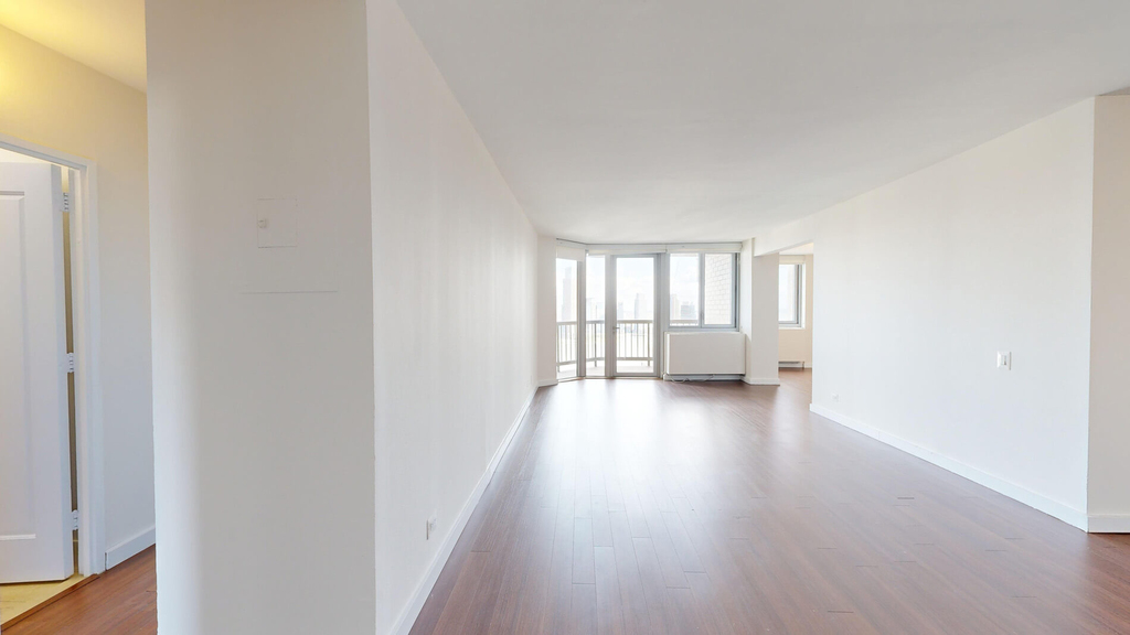 401 E 34th St - Photo 1