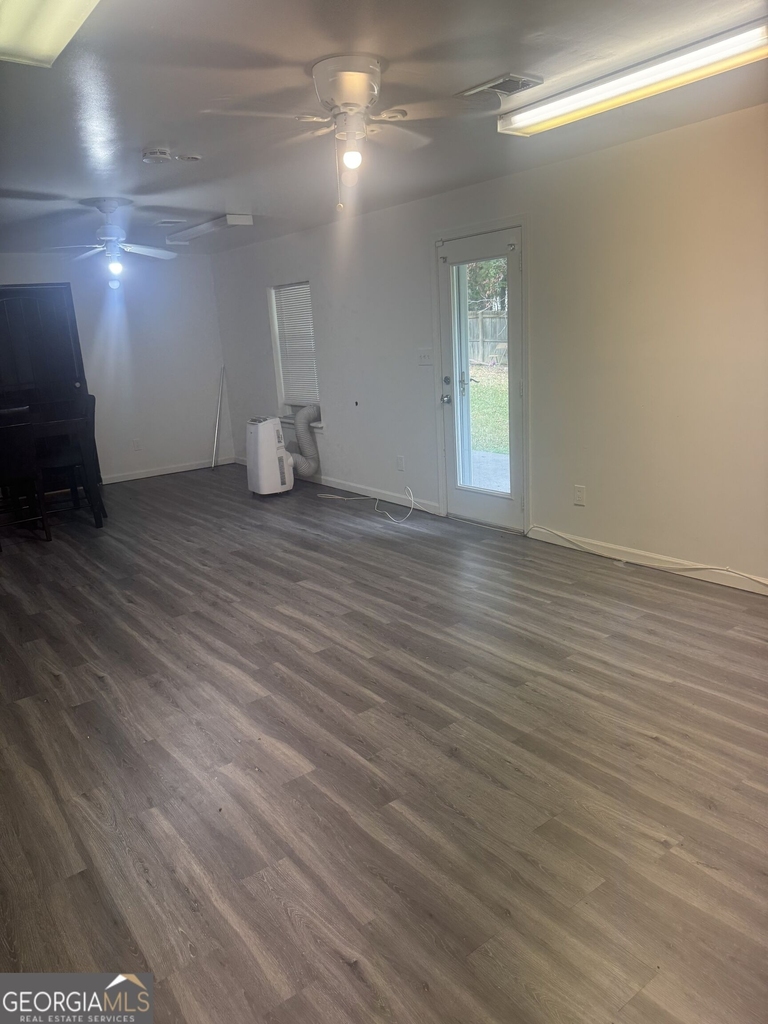 6084 Riveroak - Photo 1