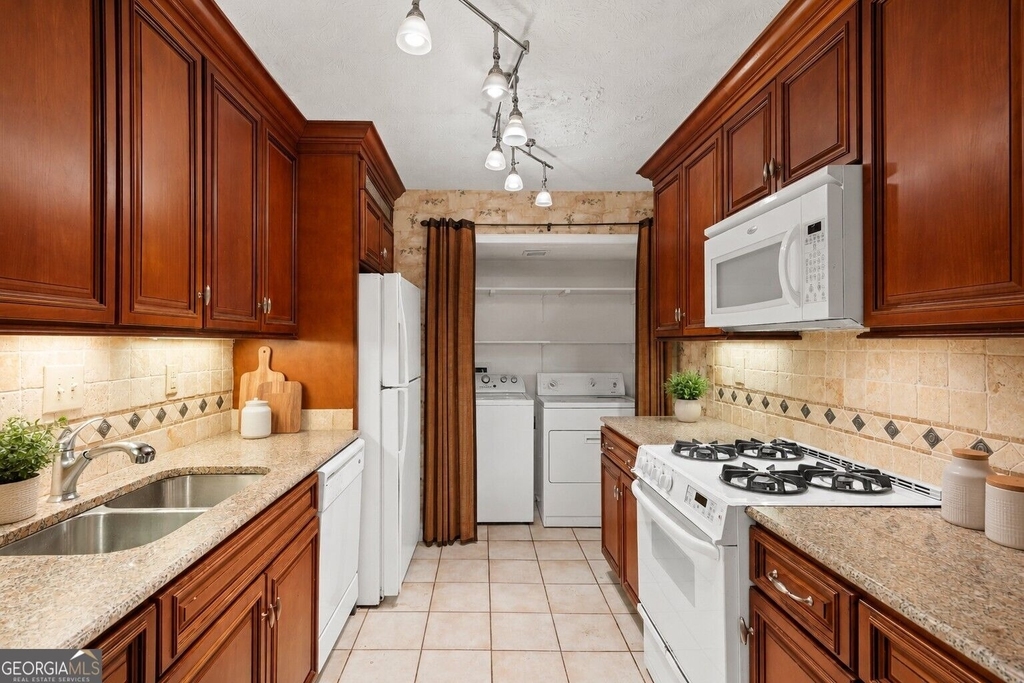 407 Natchez Trace - Photo 5