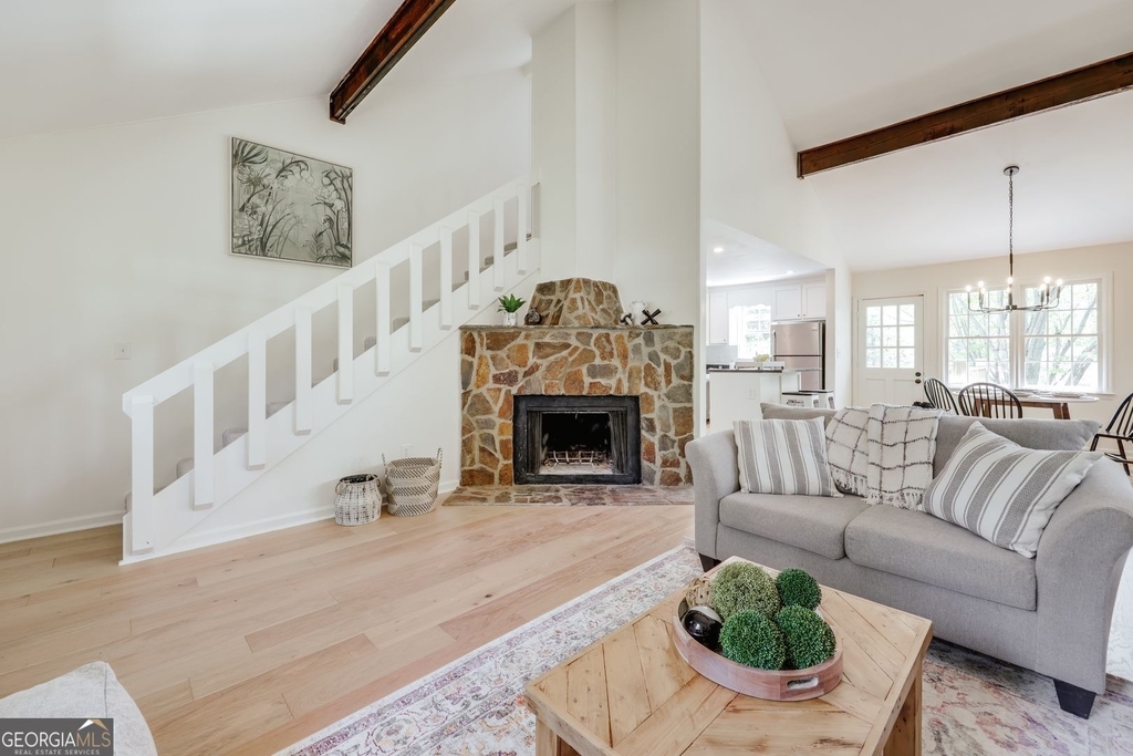 315 Davis Street - Photo 5