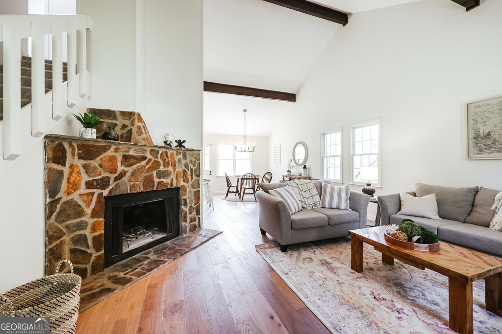 315 Davis Street - Photo 6