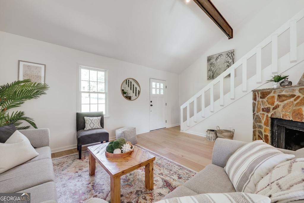 315 Davis Street - Photo 4