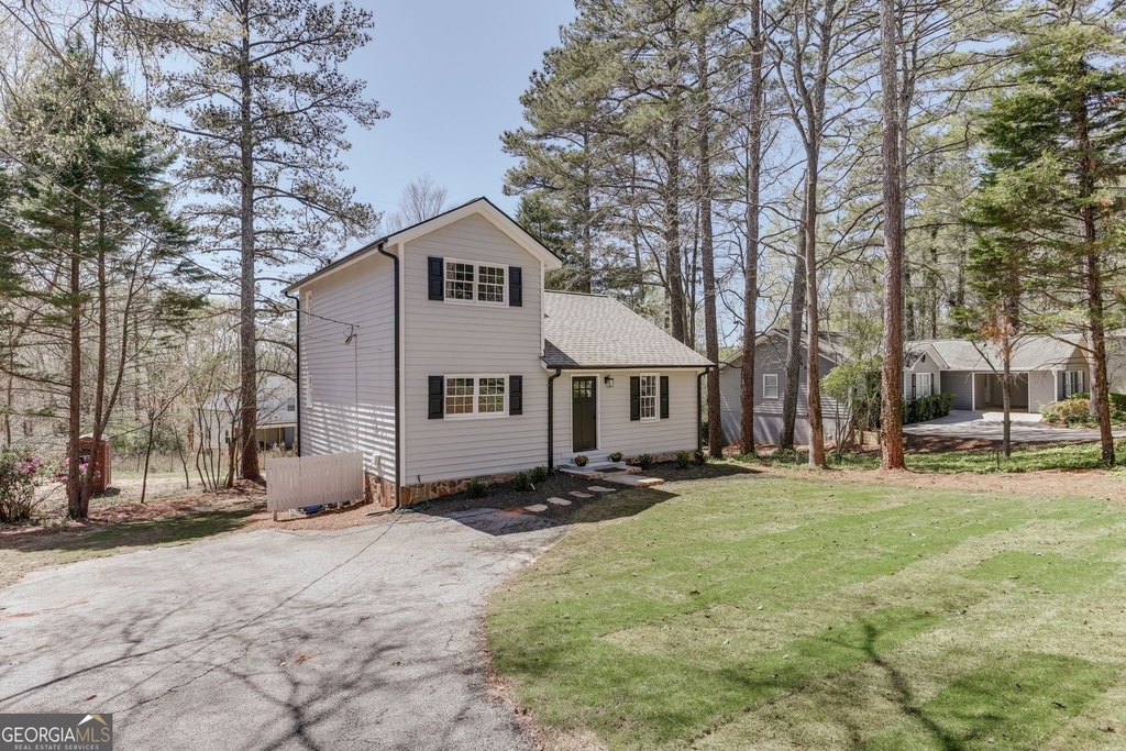 315 Davis Street - Photo 1