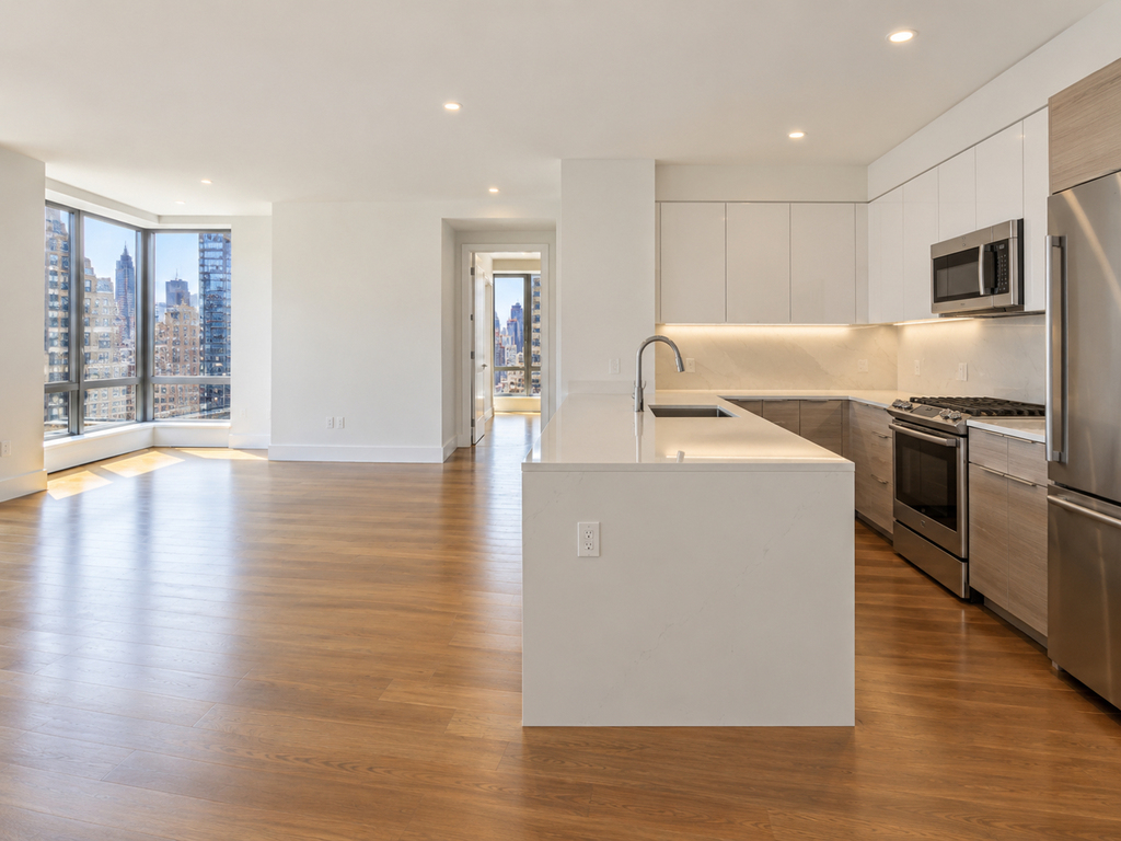 30 Park Avenue - Photo 3