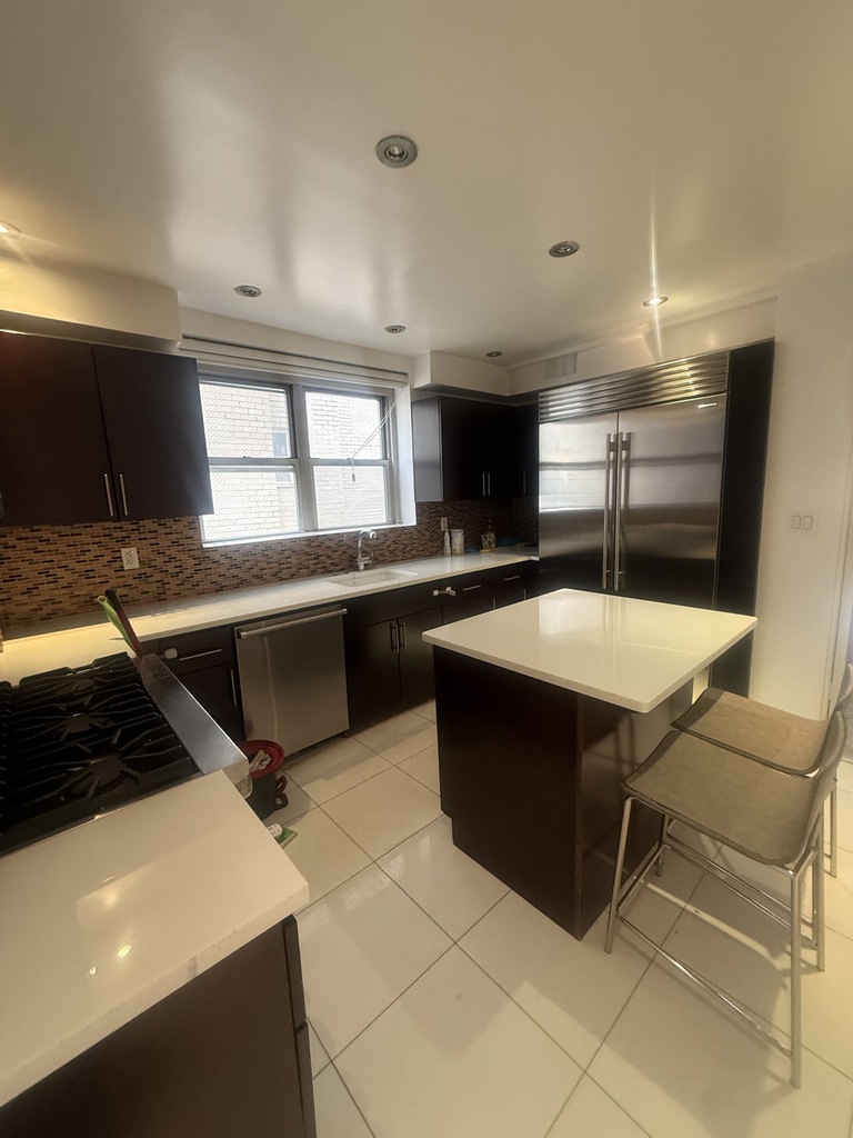 7 East 86th Street - Photo 4