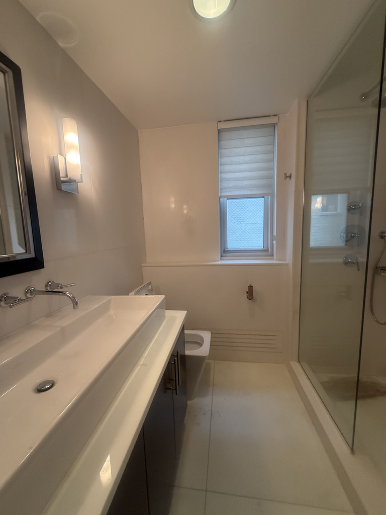 7 East 86th Street - Photo 8