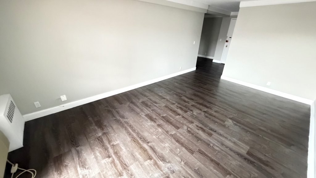 83-33 118th Street - Photo 10